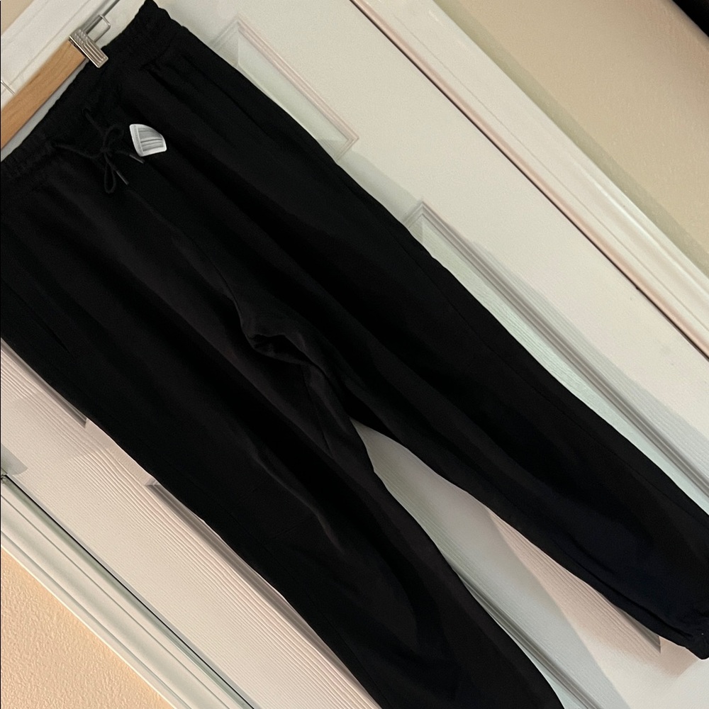 Gymshark Black Sweatpants Apparel Medium - Picture 8 of 8
